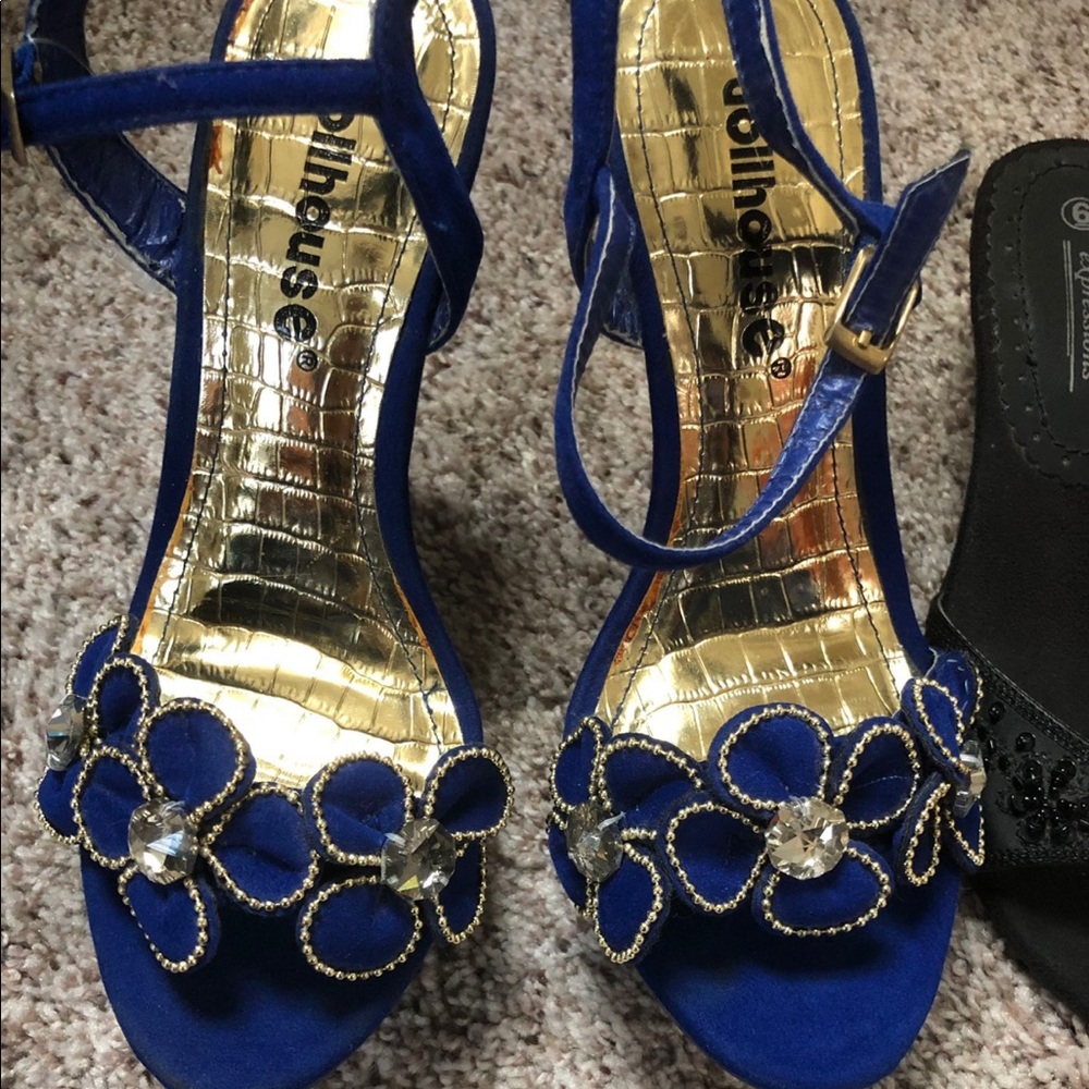 Gently used dollhouse suede high heel shoes